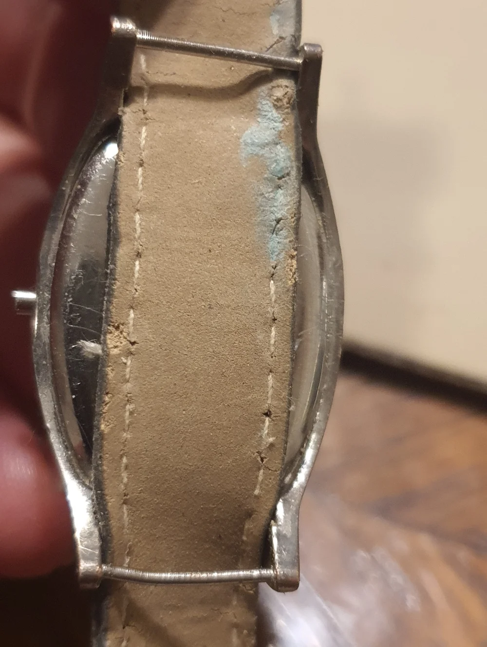 10/$20 Lot Of 4 Men & Women Watches As-Is For Parts Or Repair #4
